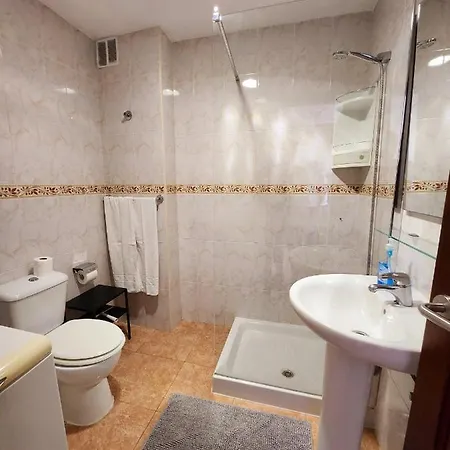 - Barbados - 2 Bedrooms #4 *